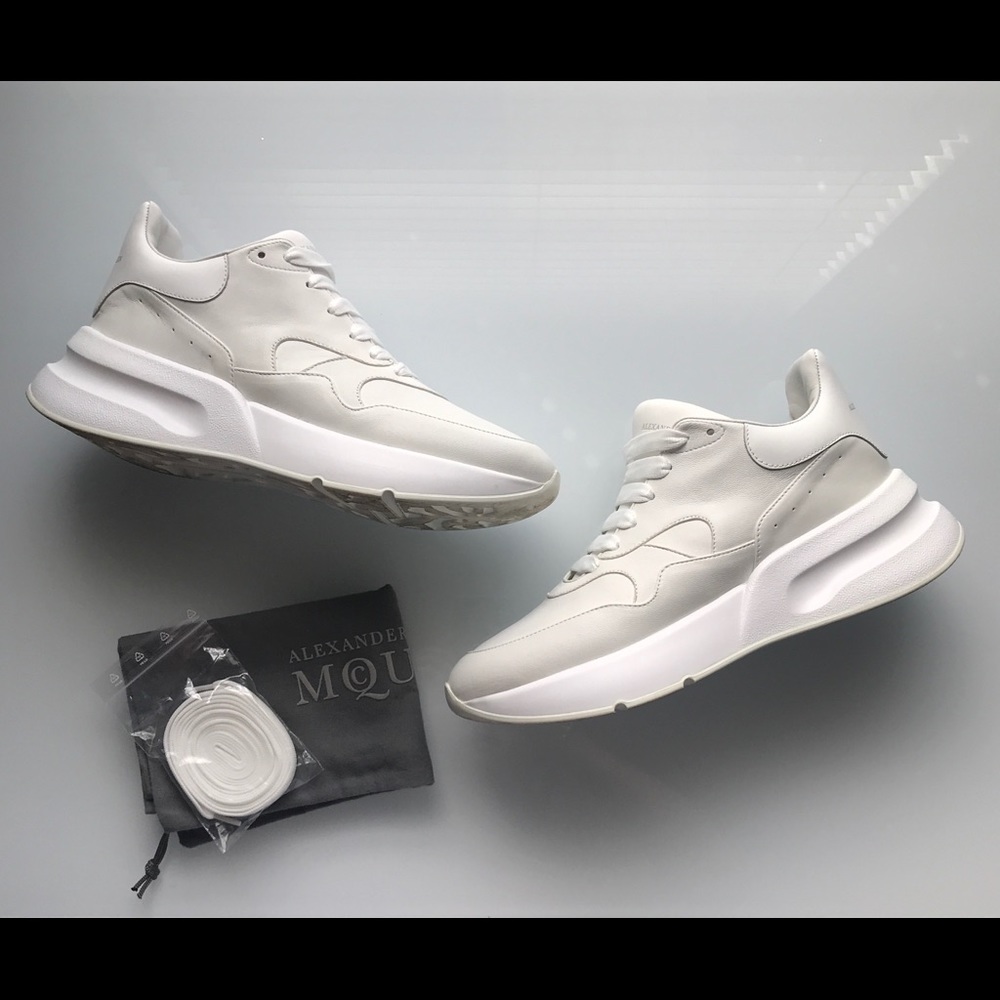 Alexander McQueen Oversized Sneaker Optic White 42